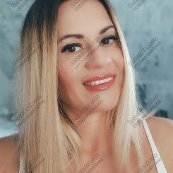 Lèna, 39 éves analszex partner